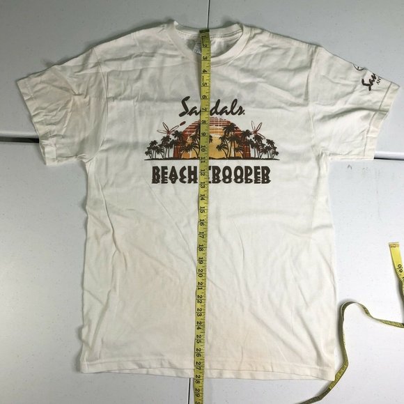 Sandals Antigua Beach Trooper White T-shirt Size M - Picture 6 of 7